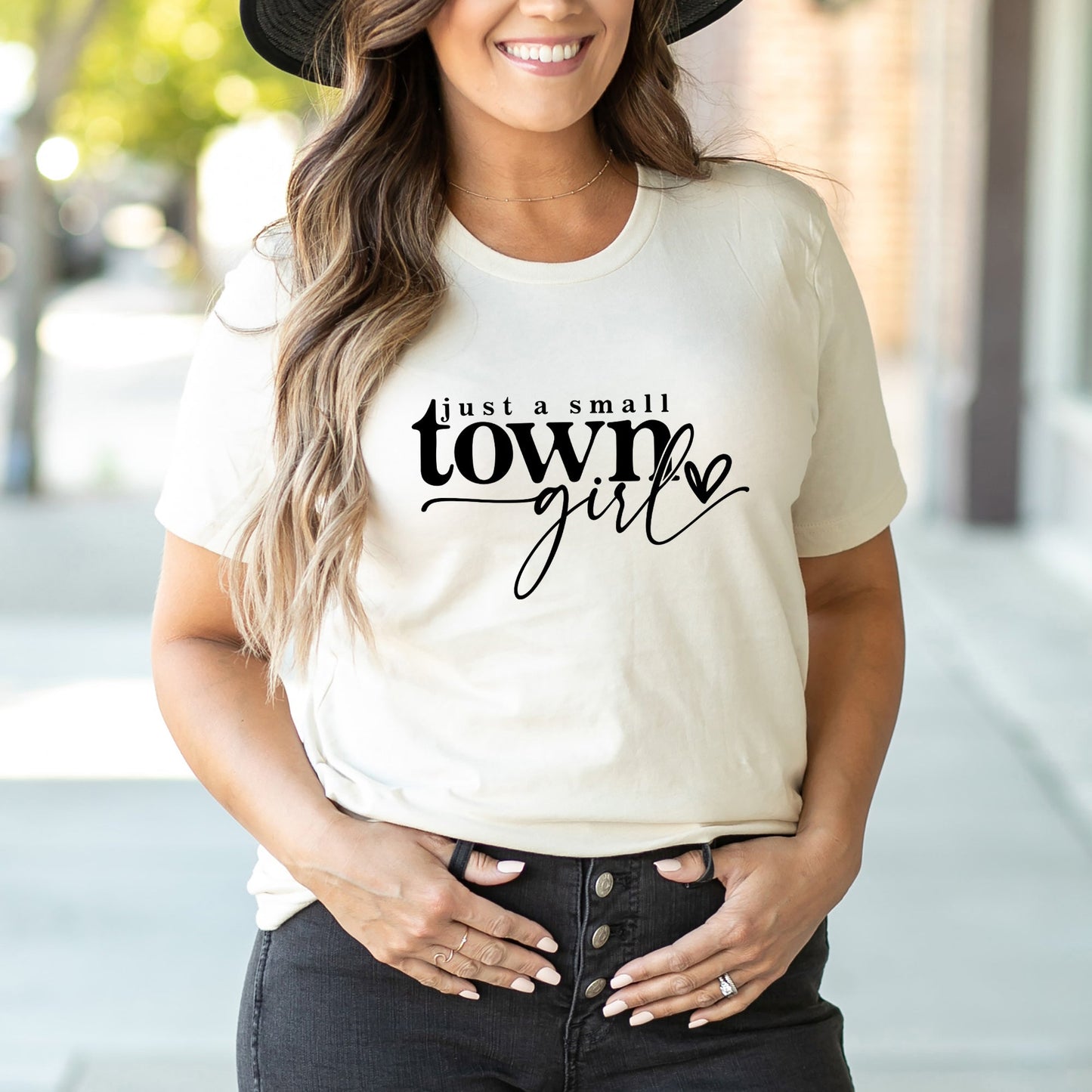 Small Town Girl Heart | Short Sleeve Graphic Tee