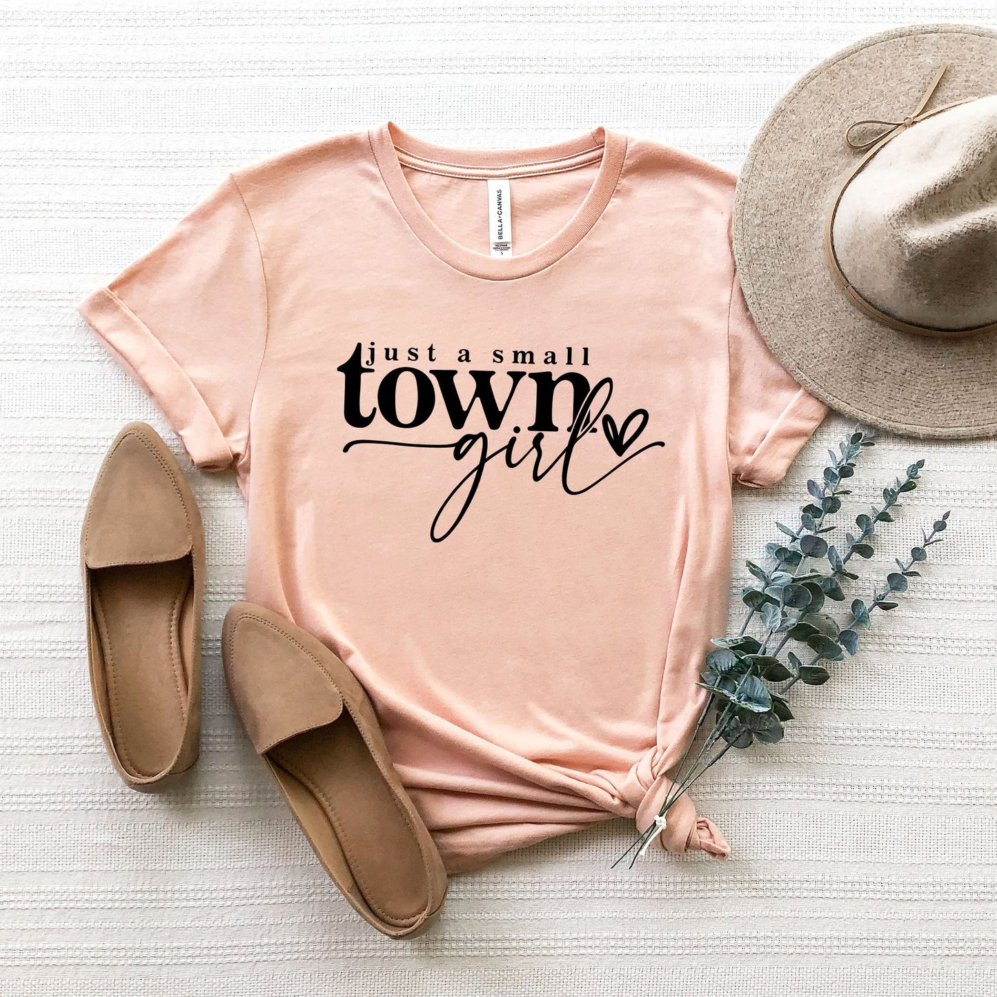 Small Town Girl Heart | Short Sleeve Graphic Tee
