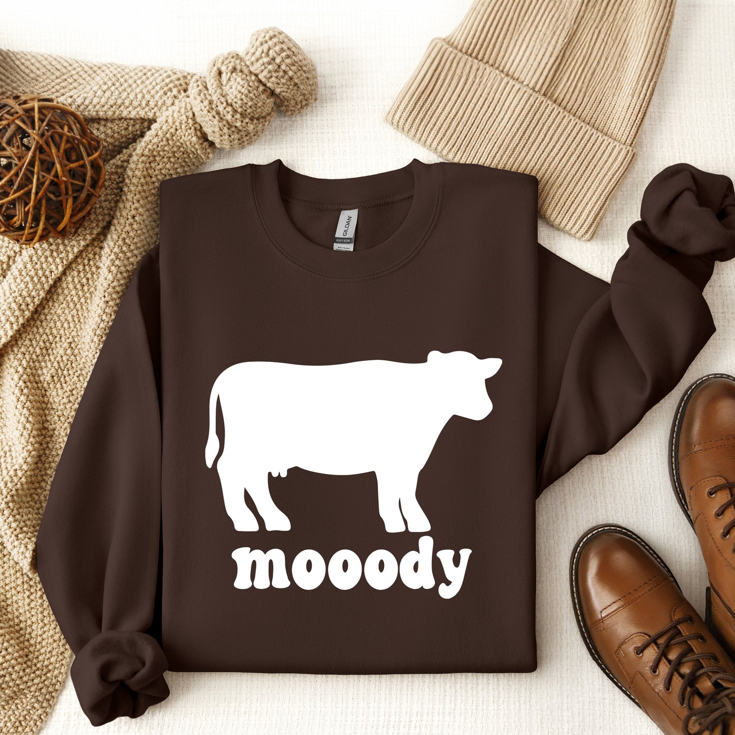Moody Cow | Sweatshirt