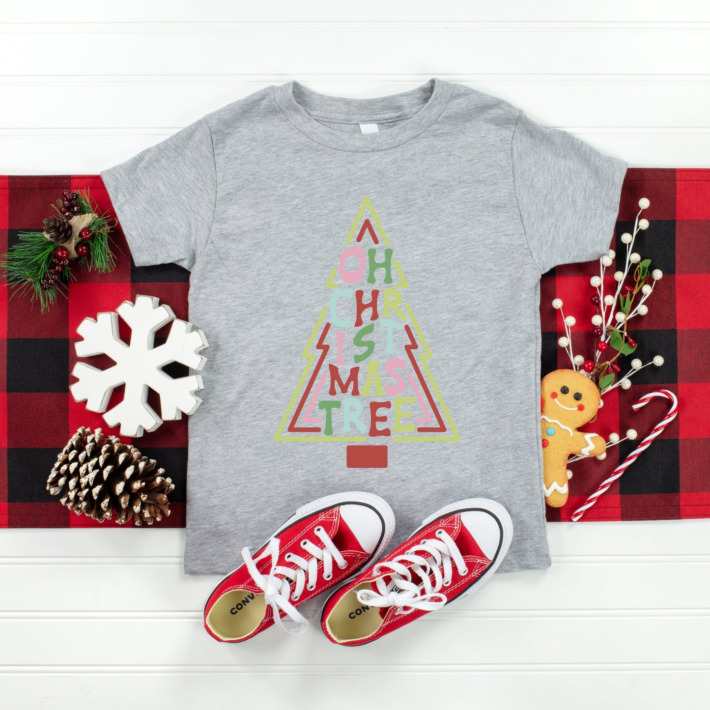 Oh Christmas Tree Colorful | Short Sleeve Graphic Tee