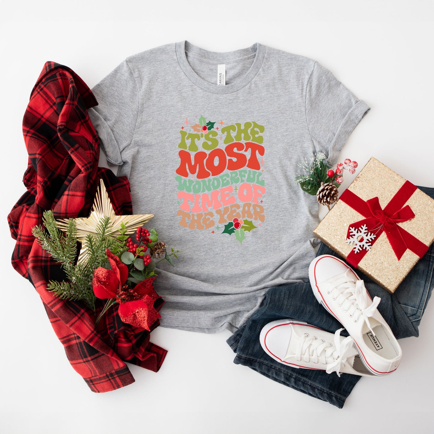 Most Wonderful Time of Year Holly | Short Sleeve Crew Neck