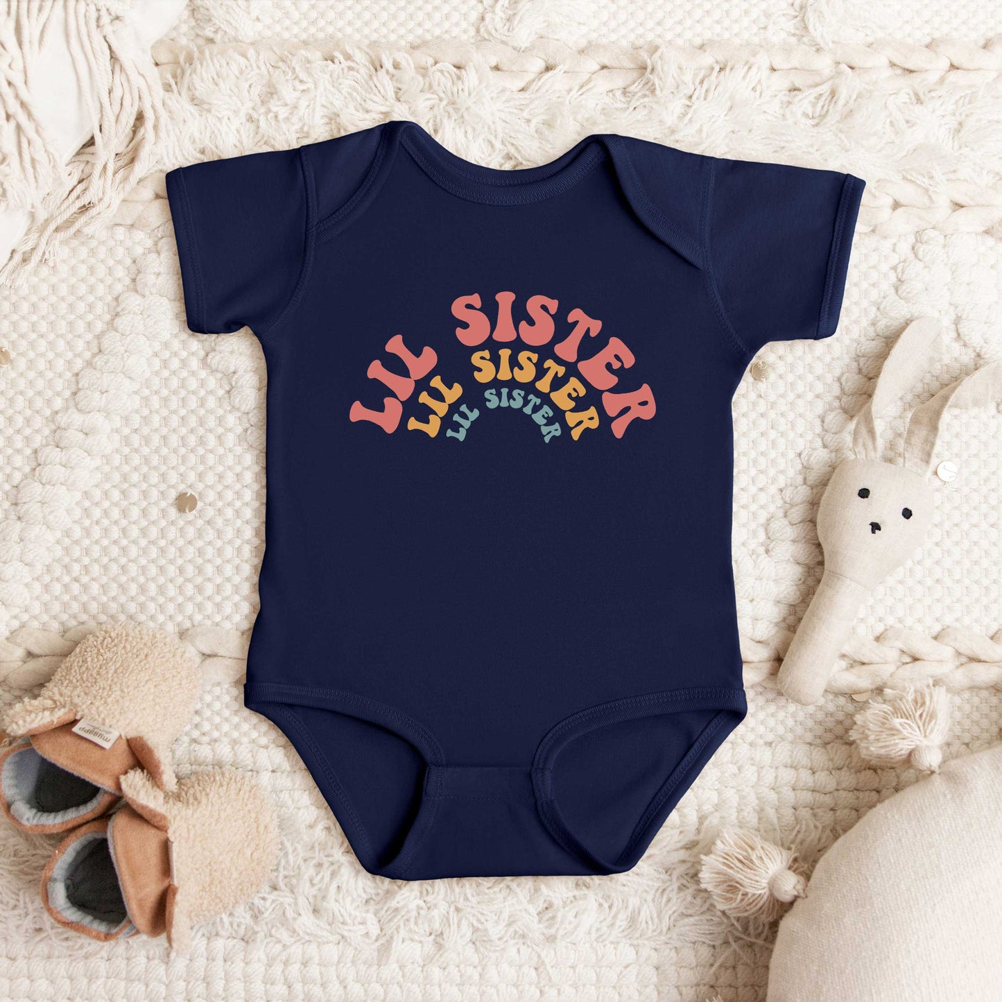 Lil Sister Stacked Curved | Baby Graphic Short Sleeve Bodysuit