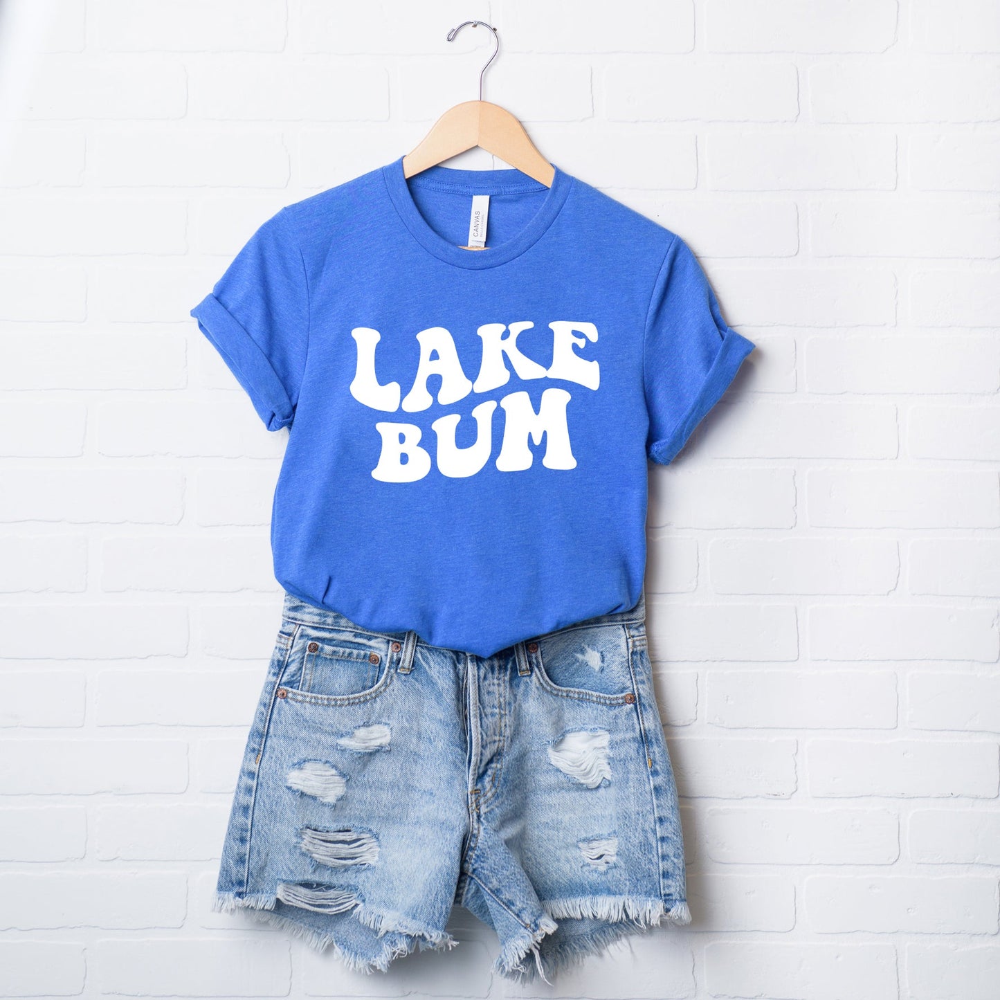 Lake Bum Wavy | Short Sleeve Graphic Tee