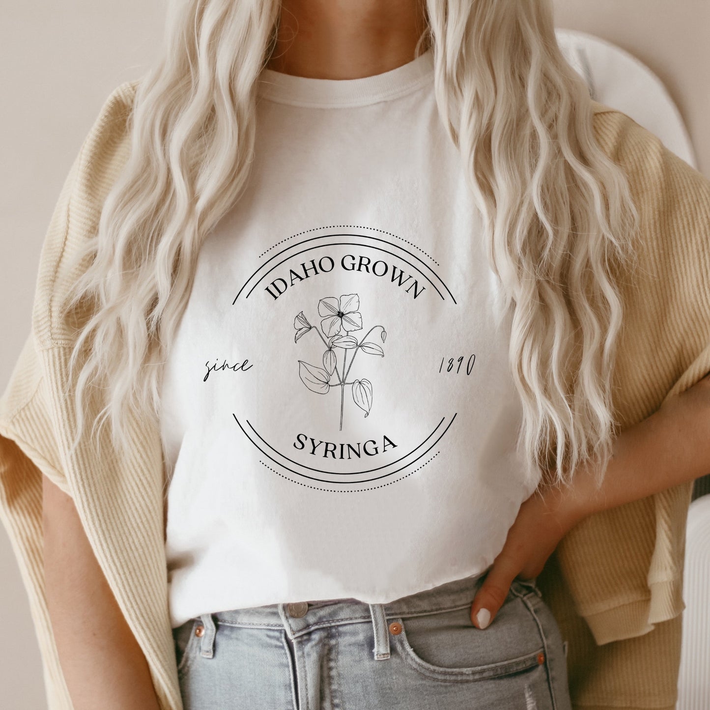 Idaho State Flower | Short Sleeve Graphic Tee