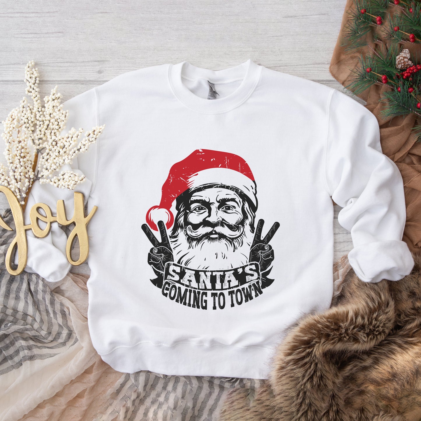 Santa's Coming to Town Peace | Sweatshirt