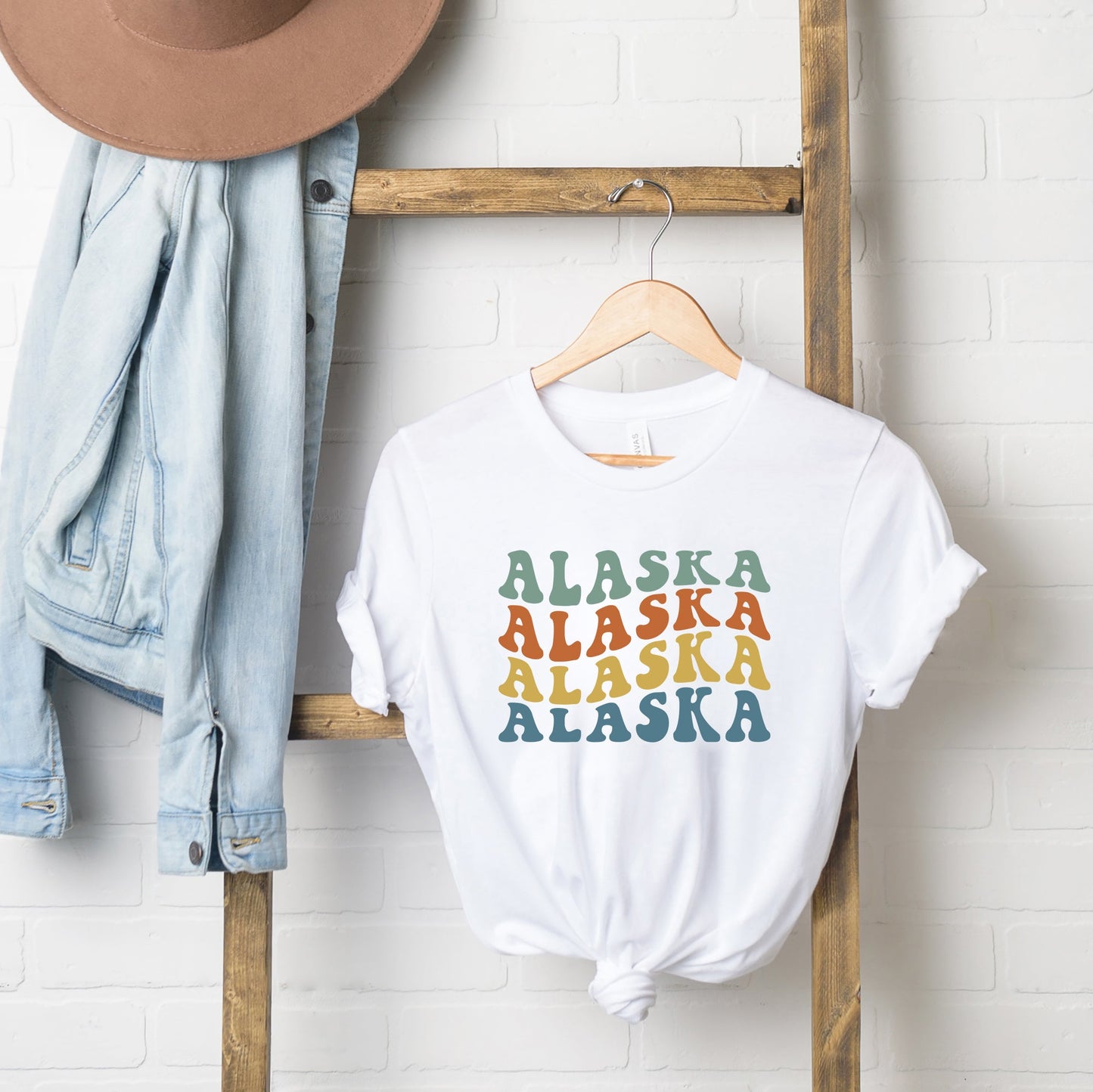 Alaska Retro Wavy | Short Sleeve Graphic Tee