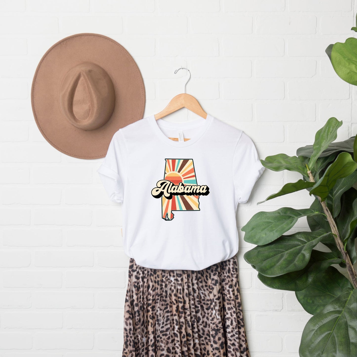 Retro Alabama | Short Sleeve Graphic Tee