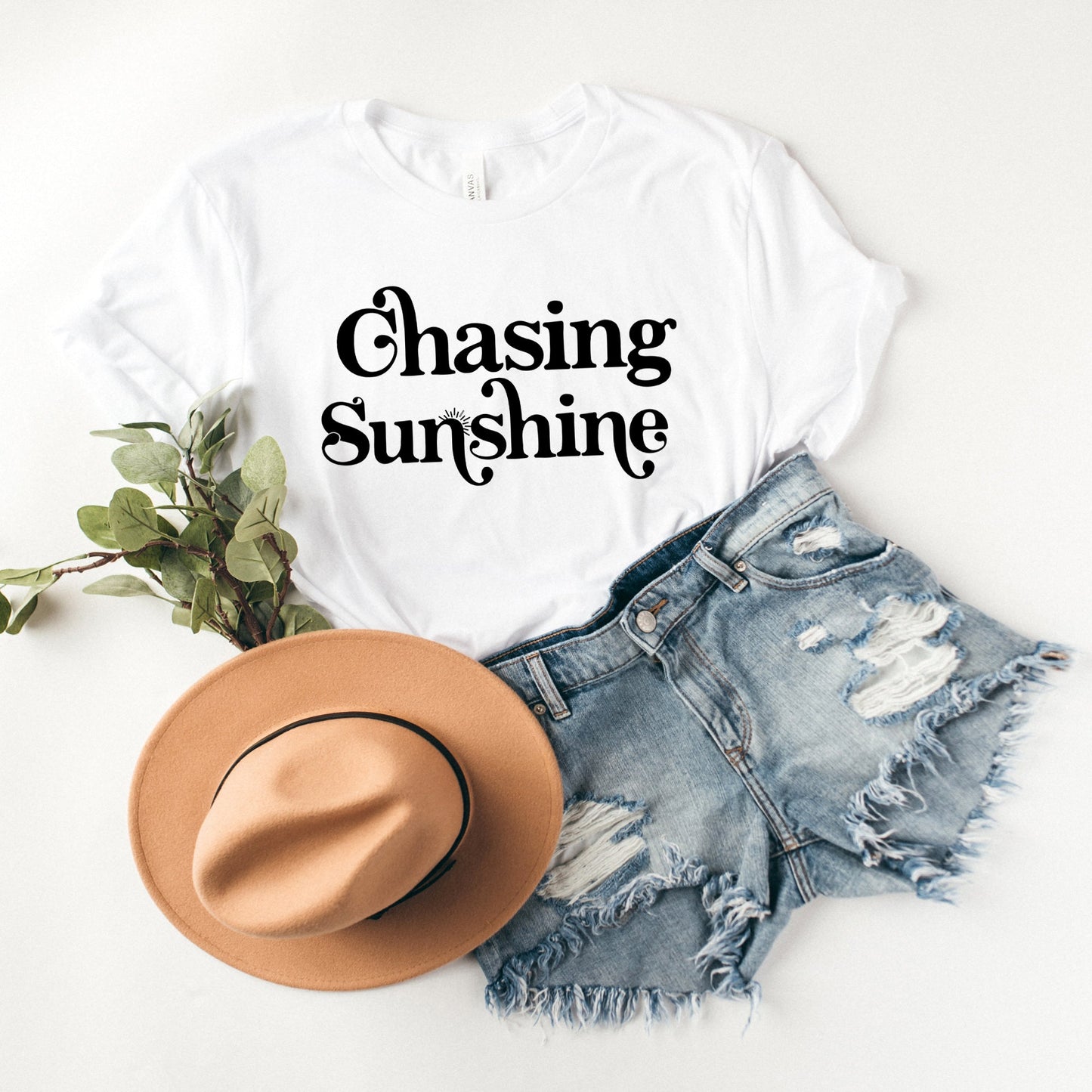 Chasing Sunshine | Short Sleeve Graphic Tee
