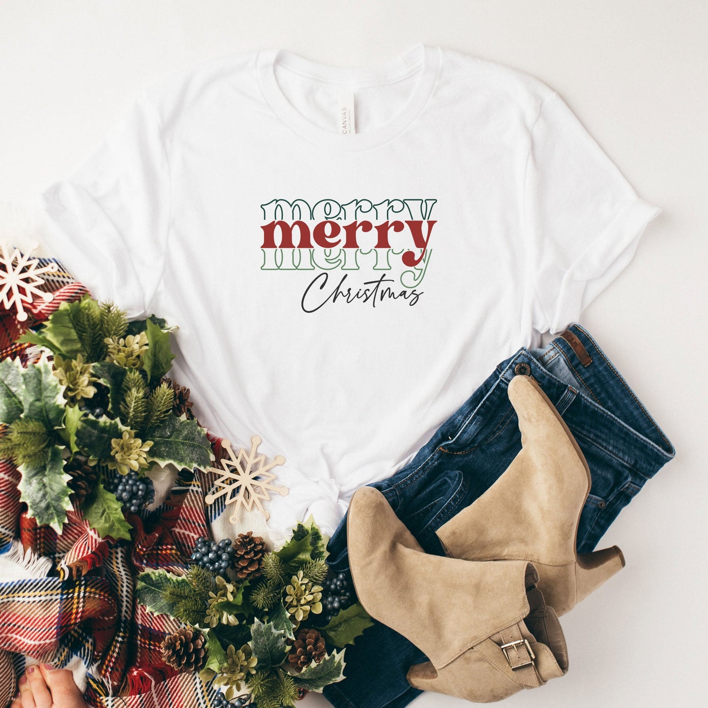 Merry Christmas Stacked | Short Sleeve Graphic Tee