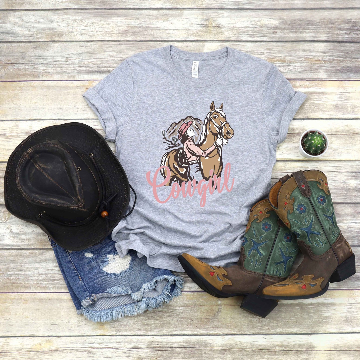 Retro Cowgirl Horse | Short Sleeve Graphic Tee