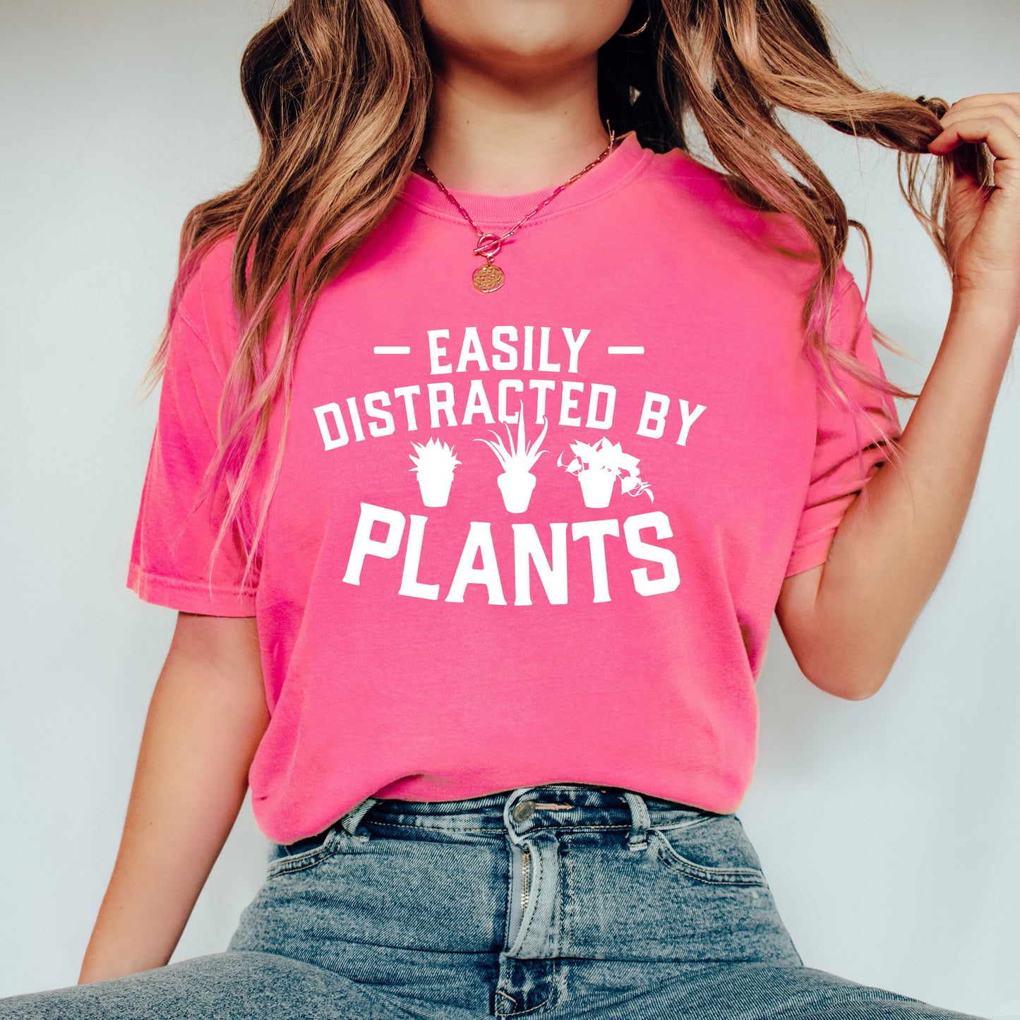 Easily Distracted By Plants Bold | Garment Dyed Short Sleeve Tee