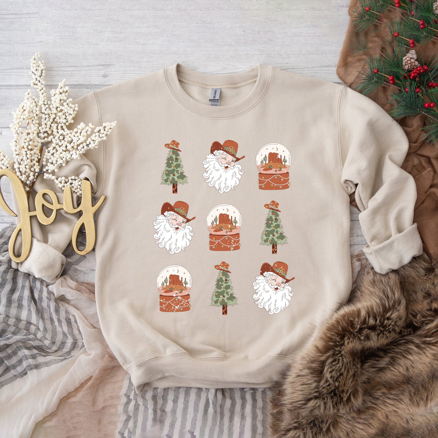 Western Santa Snowglobe | Sweatshirt