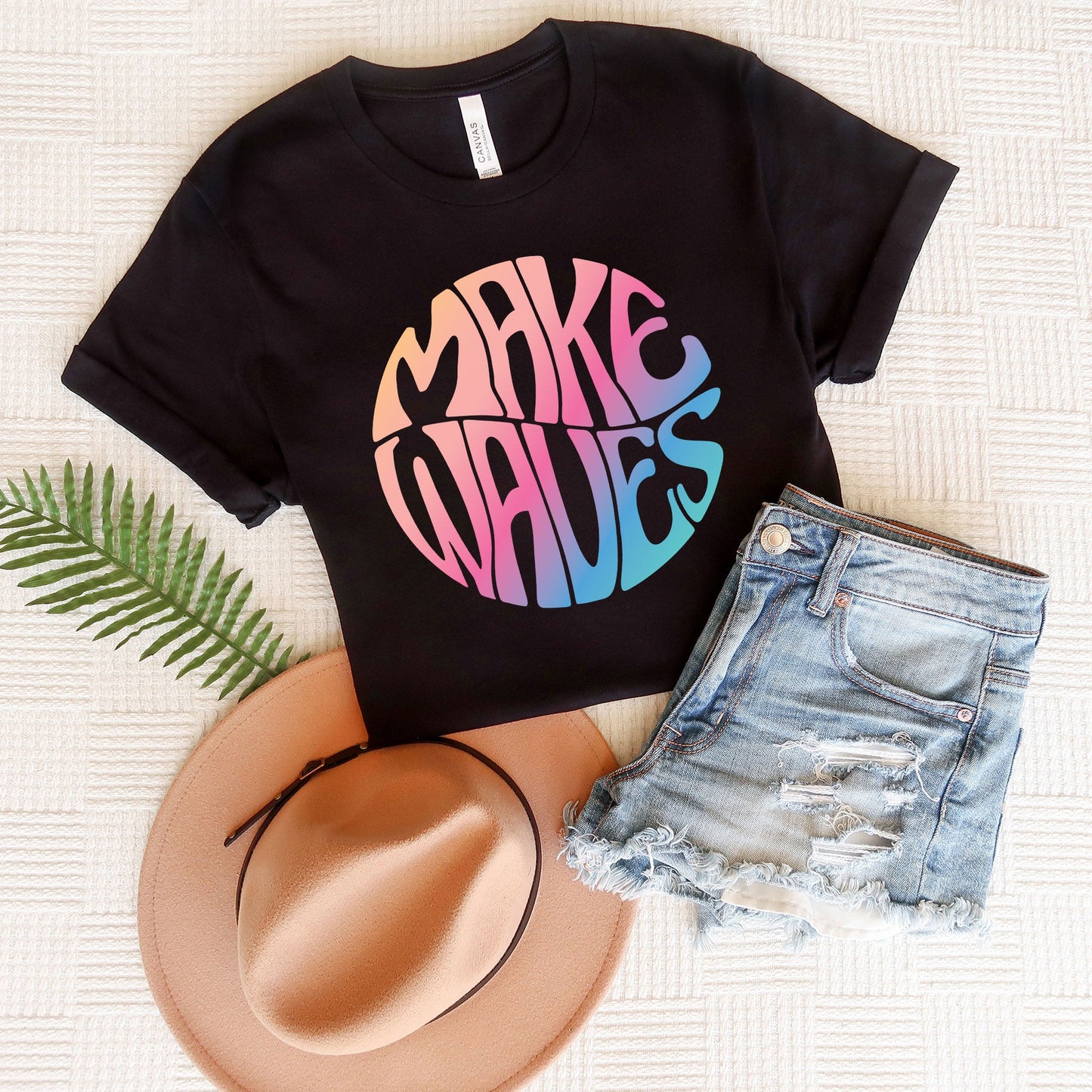 Make Waves Circle Colorful | Short Sleeve Graphic Tee