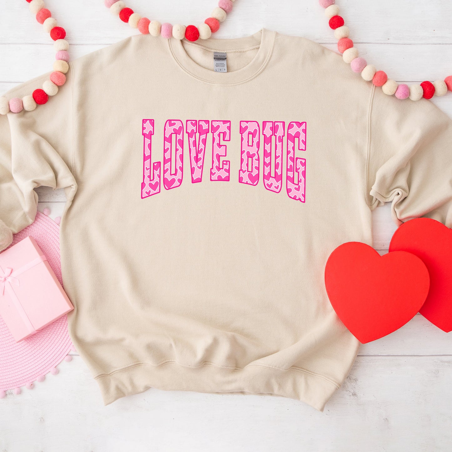 Love Bug Hearts | Sweatshirt