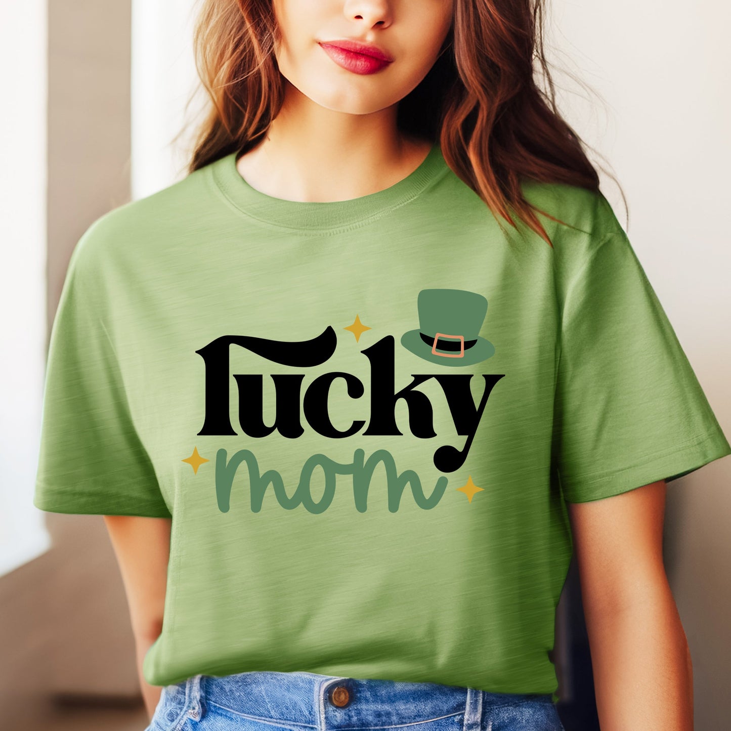 Lucky Mom | Short Sleeve Graphic Tee