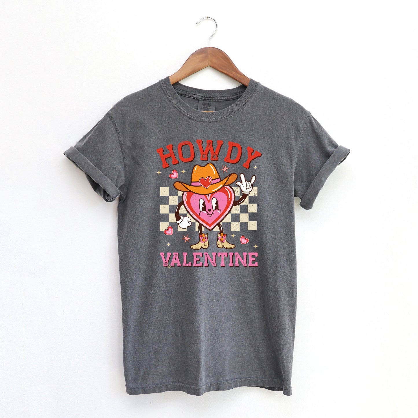 Howdy Valentine Checkered Heart | Garment Dyed Tee