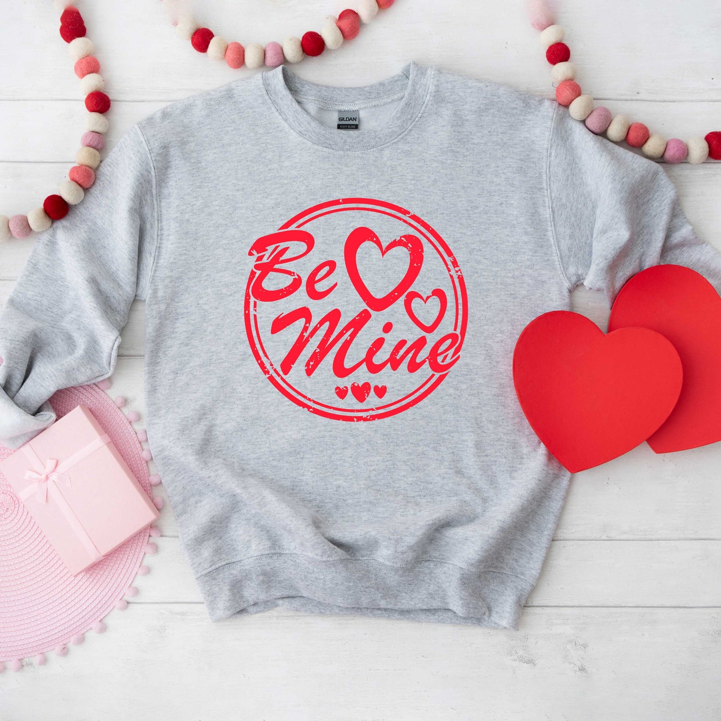 Be Mine Circle | Sweatshirt