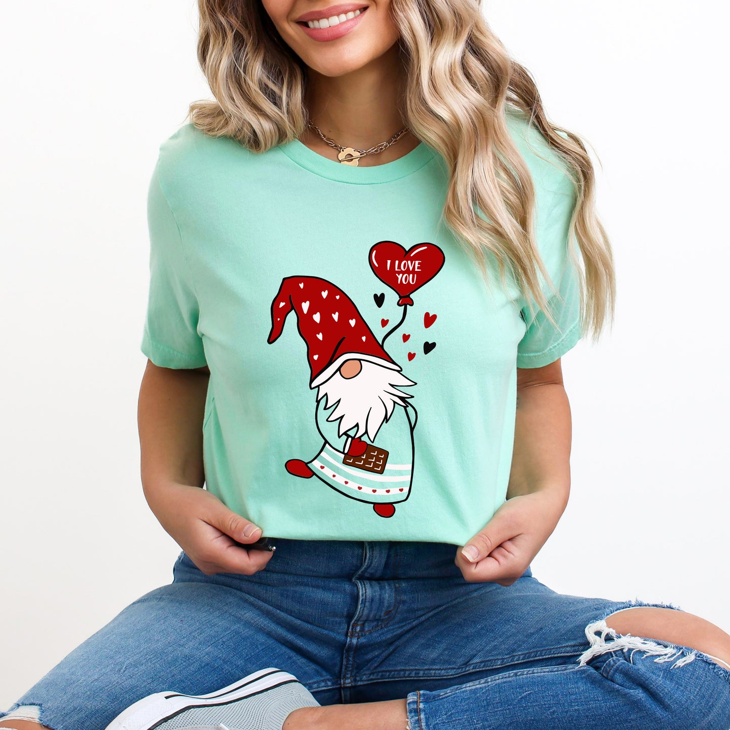 Valentine Gnome Heart | Short Sleeve Crew Neck