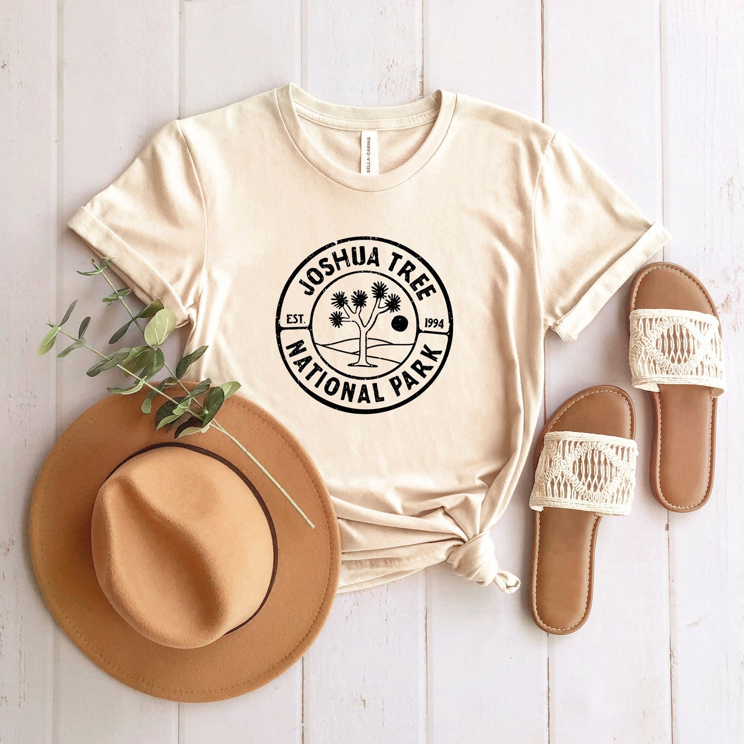 Vintage Joshua Tree National Park | Short Sleeve Graphic Tee