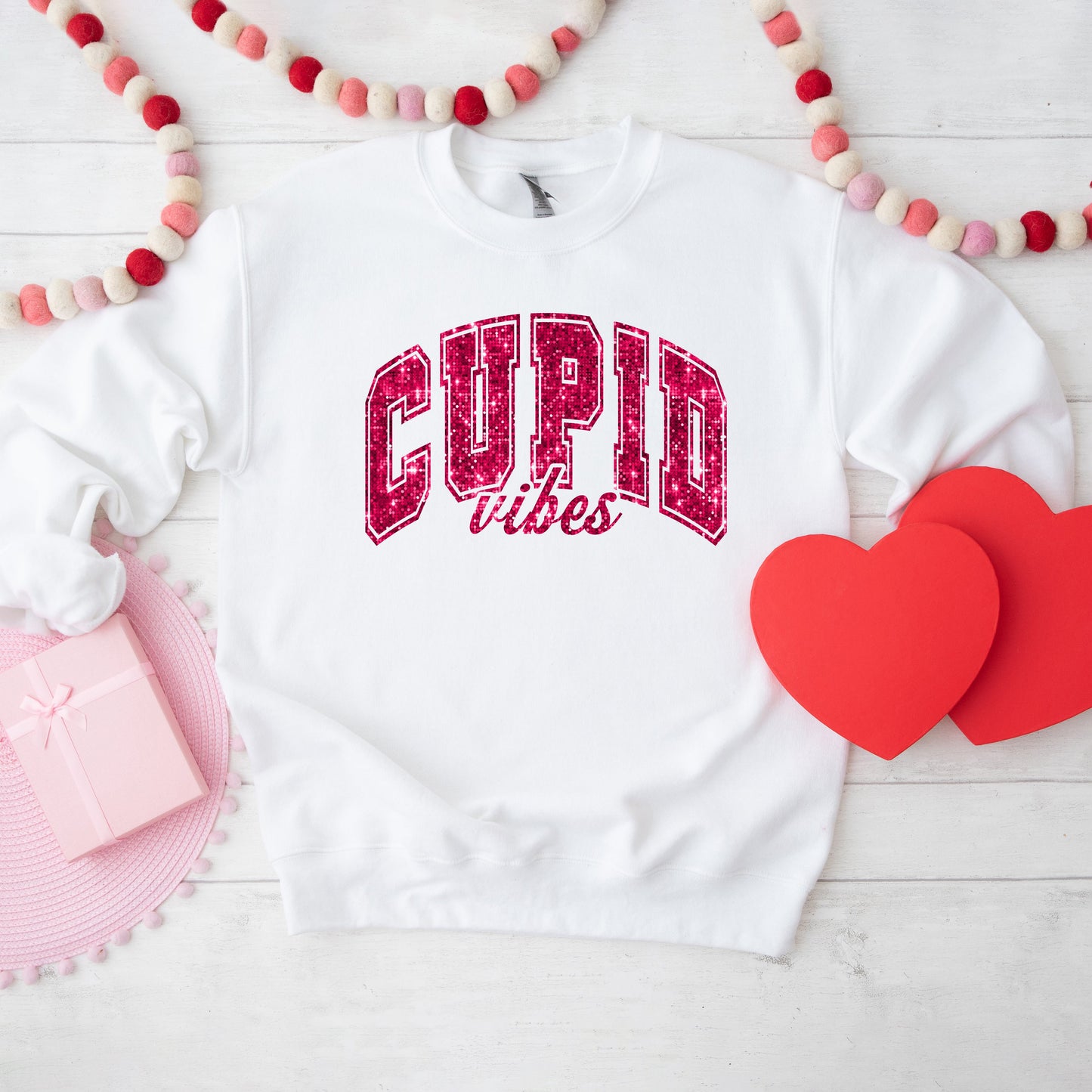 Cupid Vibes | Sweatshirt