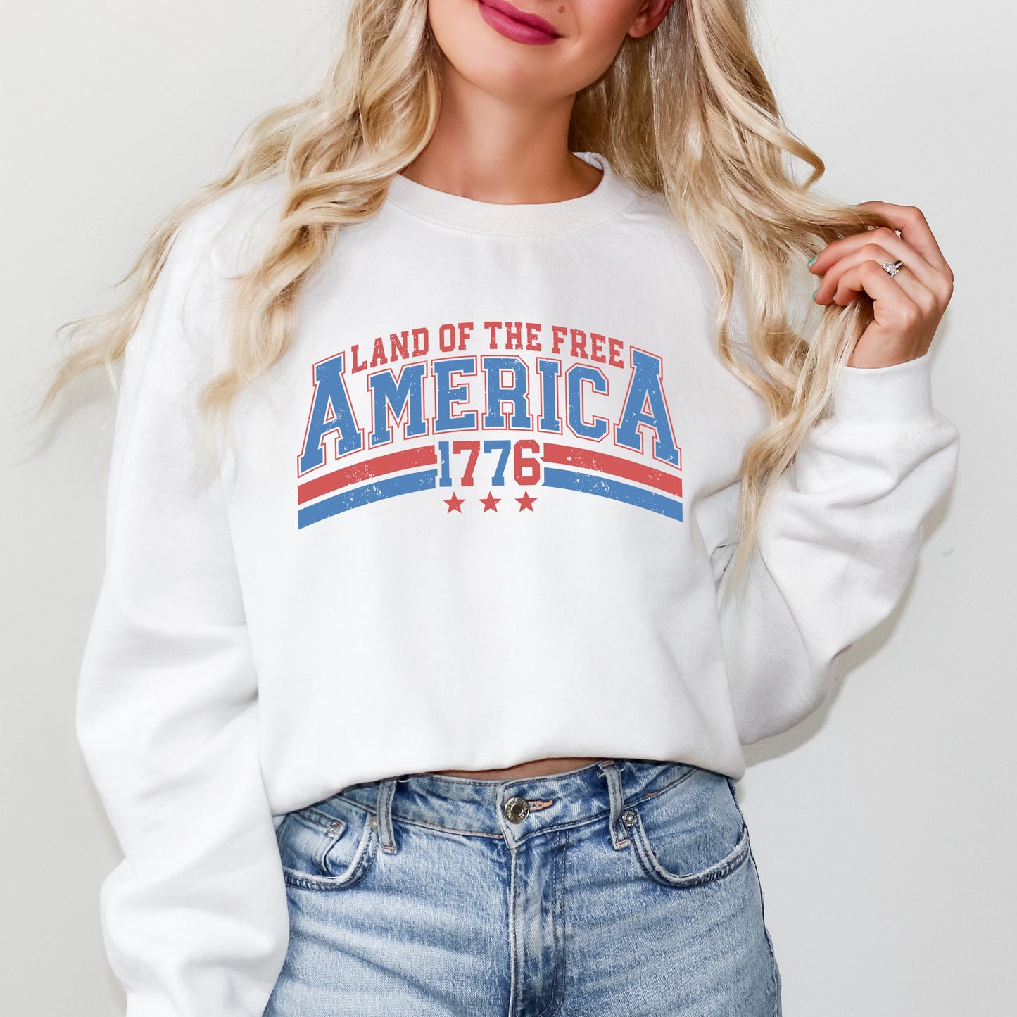 Land Of The Free America Curved | Sweatshirt