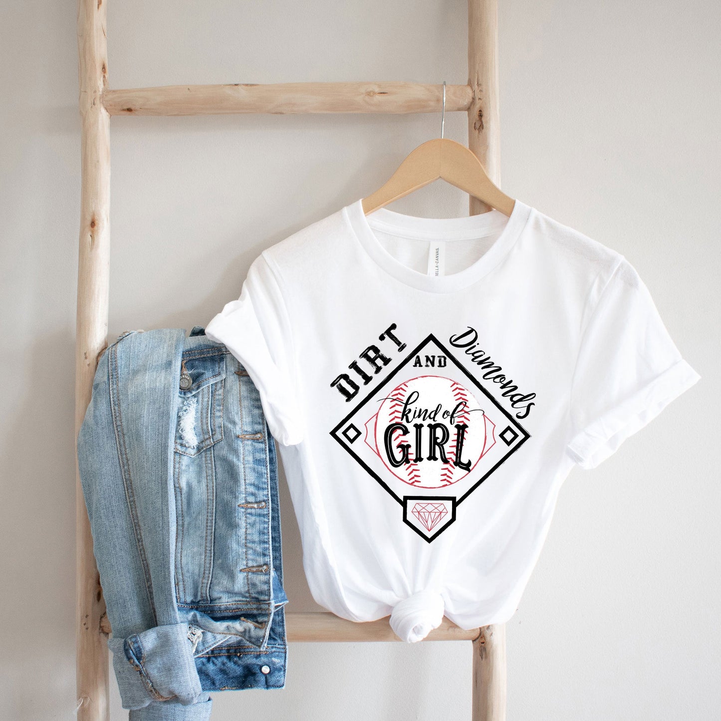 Dirt And Diamonds Kinda Girl | Short Sleeve Graphic Tee