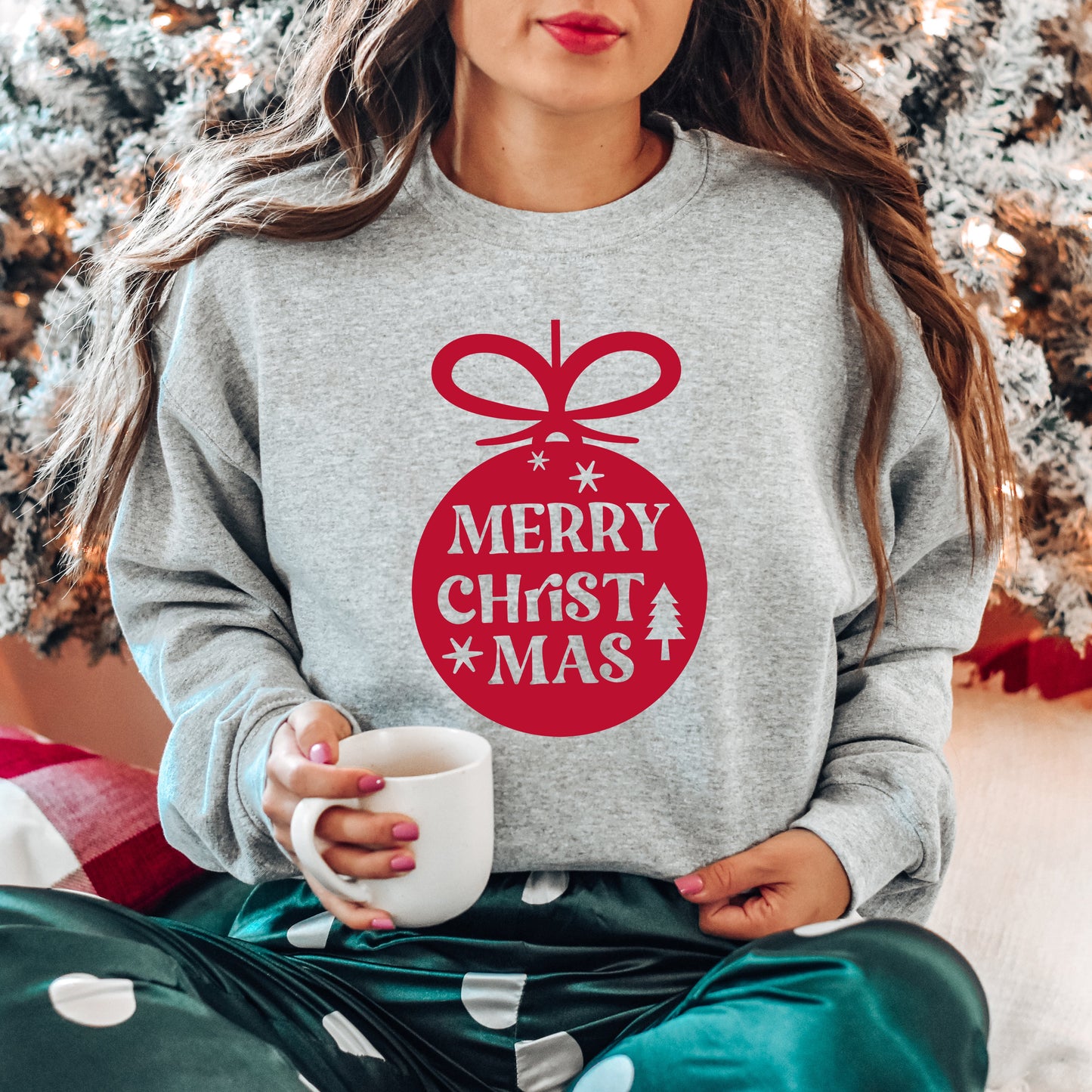 Merry Christmas Ornament | Sweatshirt