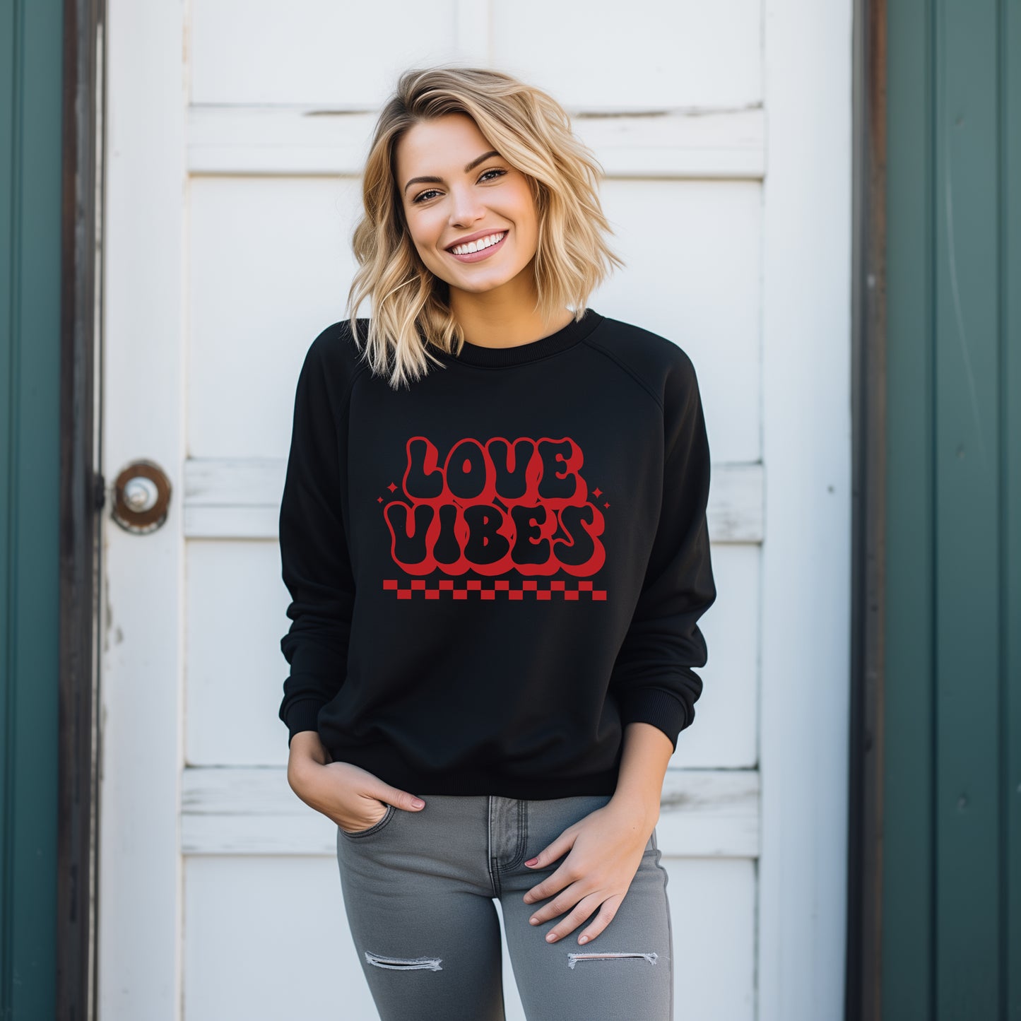 Love Vibes Checkered | Sweatshirt