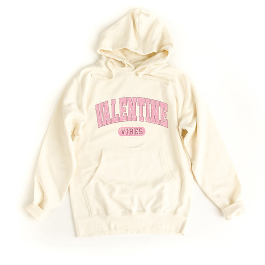 Valentine Vibes Distressed | Hoodie