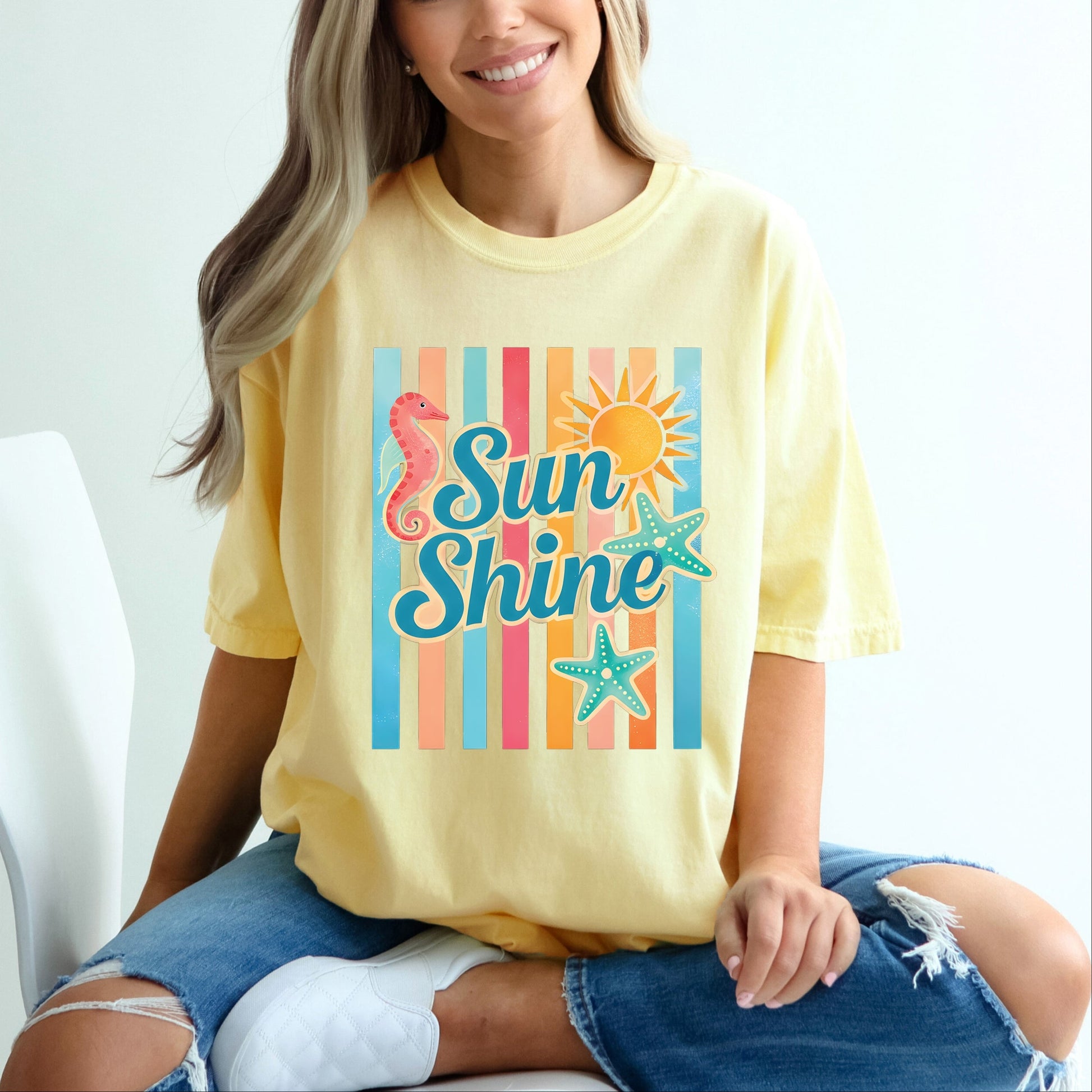 Sunshine Seahorse Stripes - Women's Garment Dyed Graphic T-Shirt