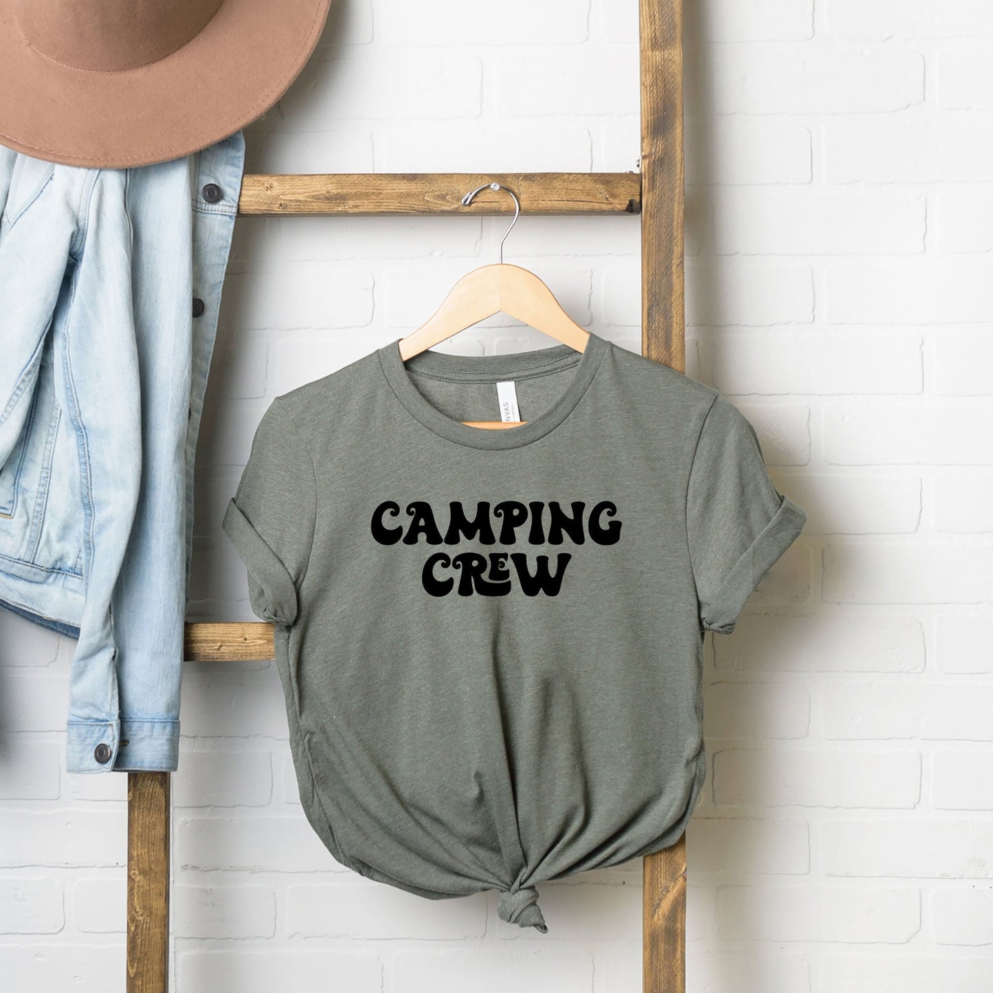 Camping Crew Retro | Short Sleeve Graphic Tee