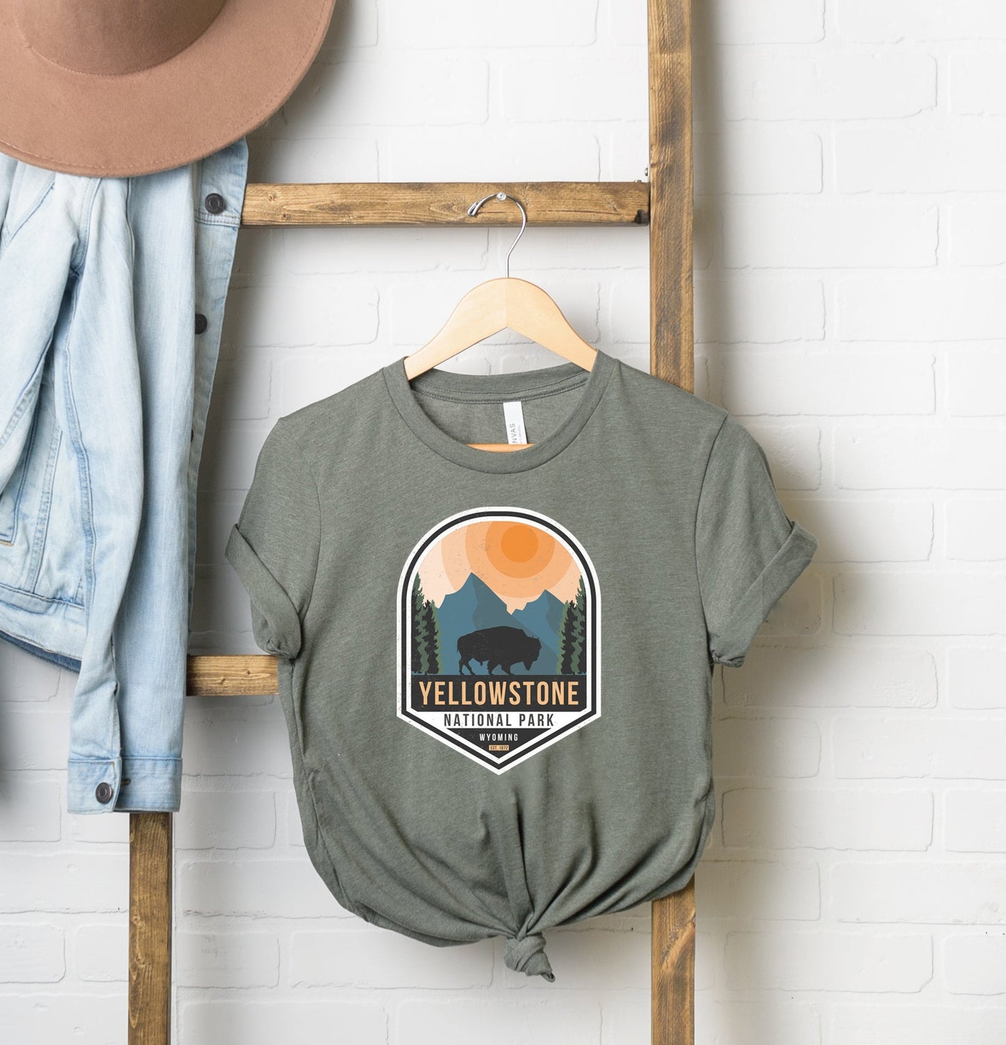 Y National Park Badge | Short Sleeve Graphic Tee