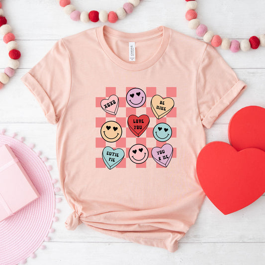 Candy Heart Smile Solid | Short Sleeve Graphic Tee