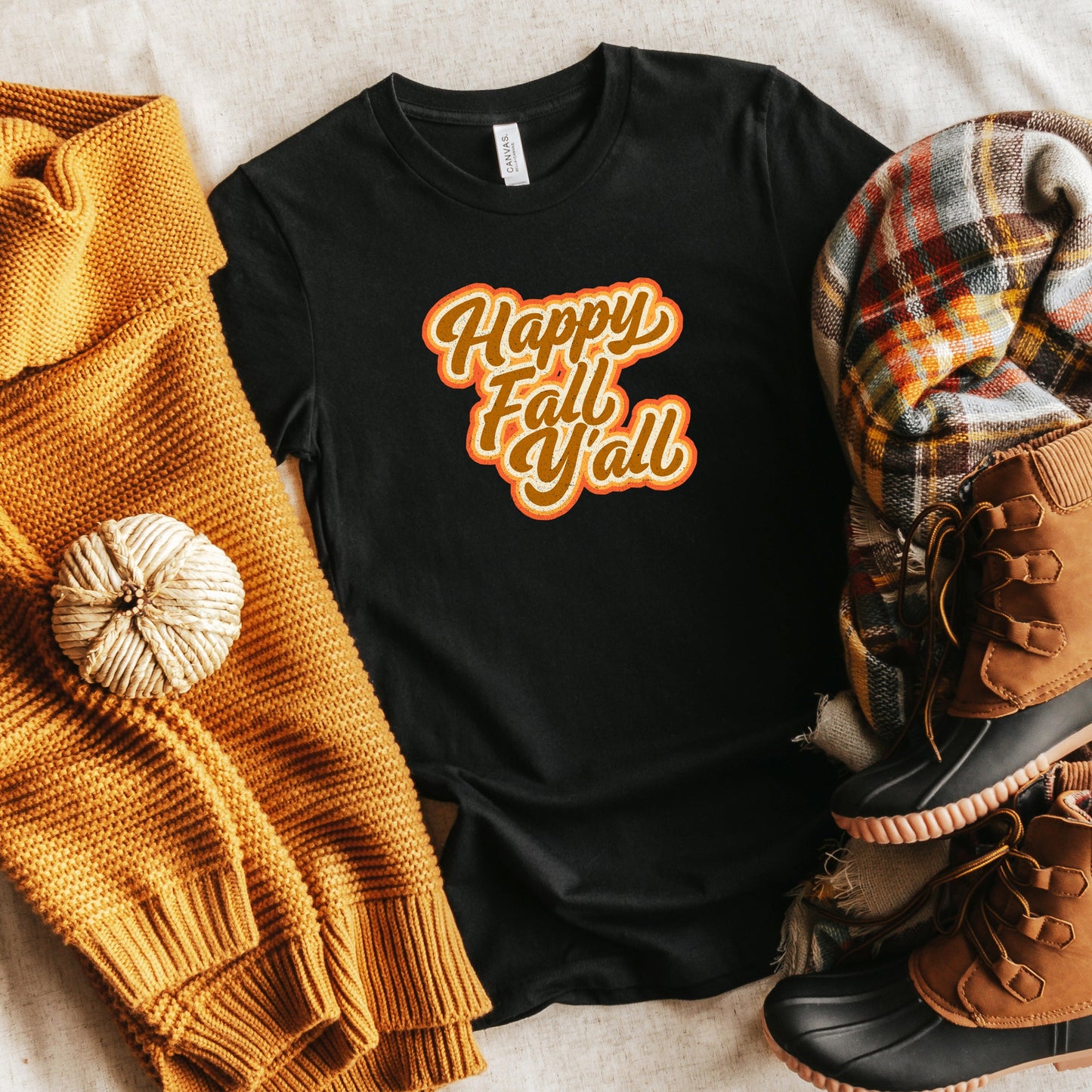 Retro Happy Fall Ya'll | Short Sleeve Graphic Tee