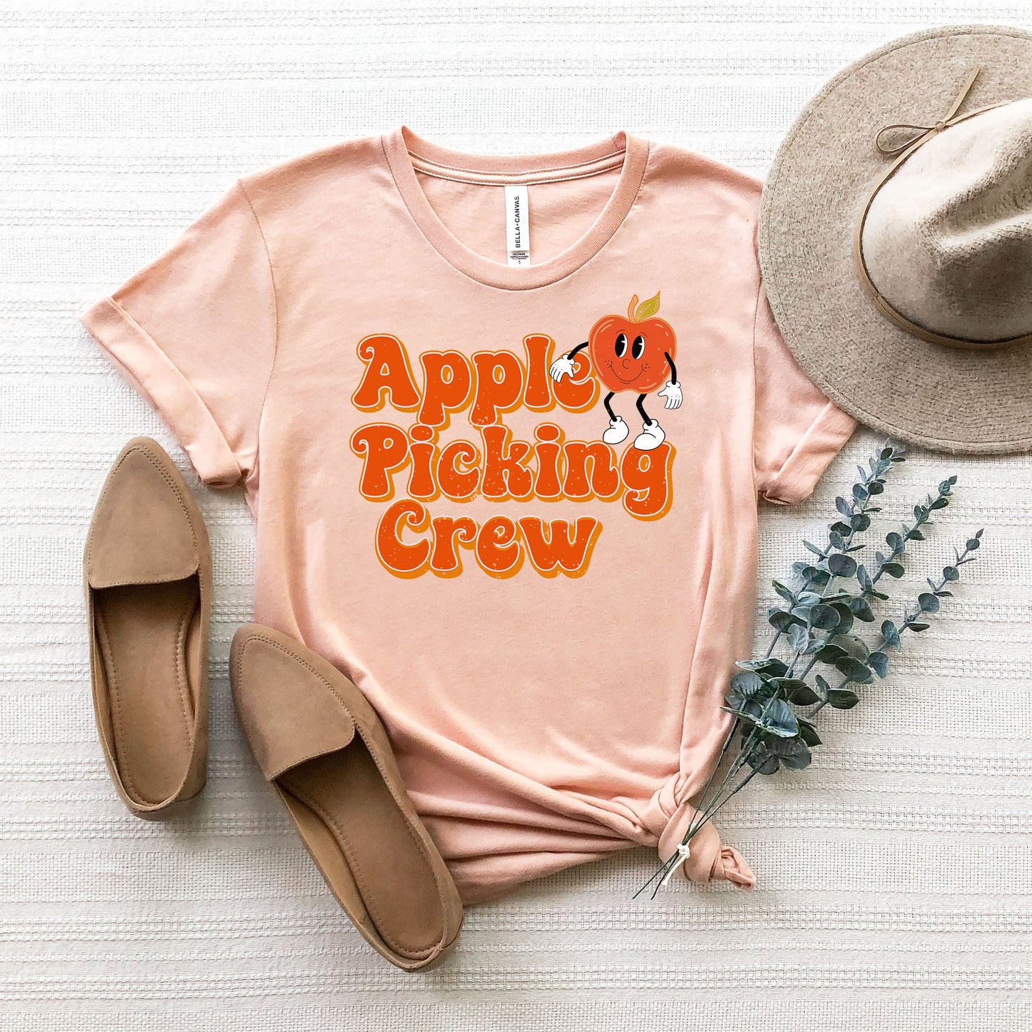 Retro Apple Picking Crew | Short Sleeve Graphic Tee