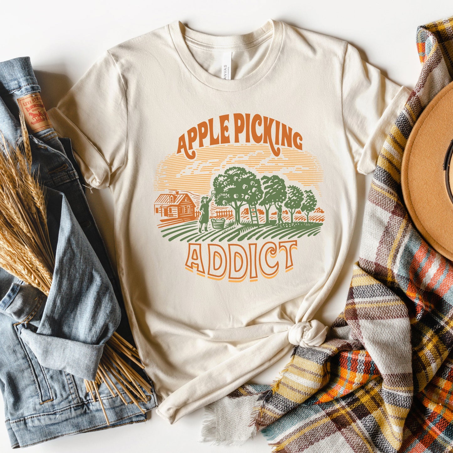 Apple Picking Addict | Short Sleeve Crew Neck