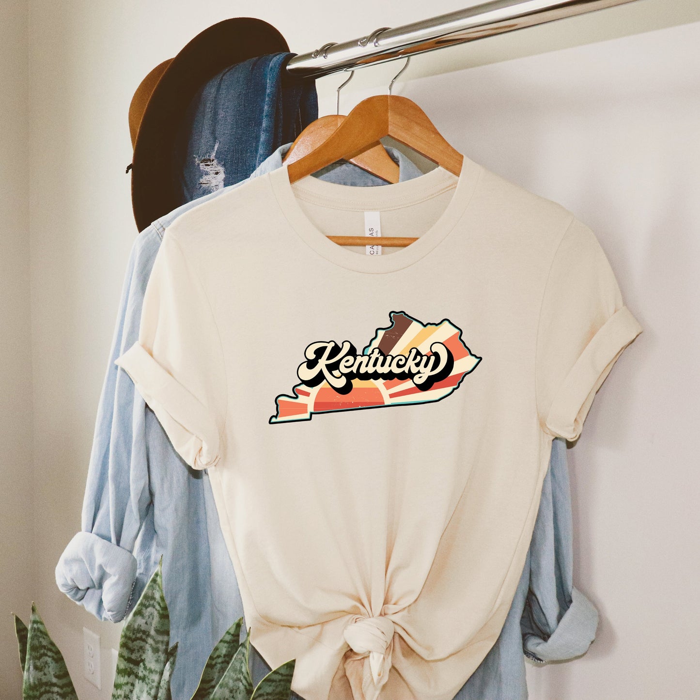 Retro Kentucky | Short Sleeve Graphic Tee