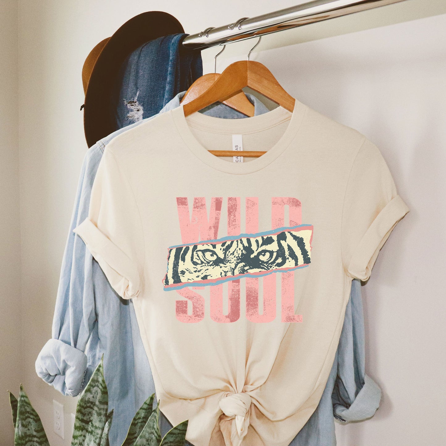 Wild Soul Tiger | Short Sleeve Graphic Tee
