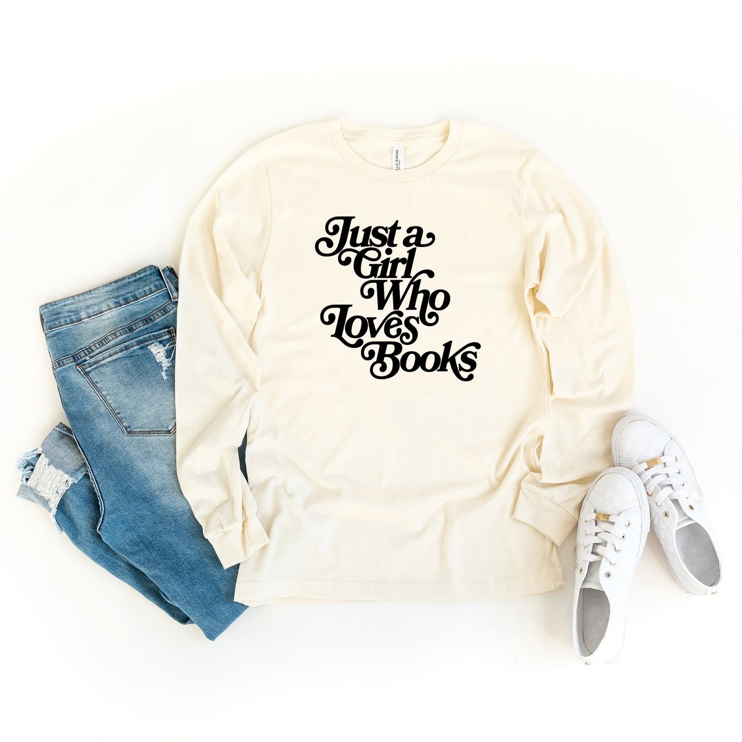 Just A Girl Who Loves Books | Long Sleeve Graphic Tee