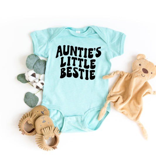 Auntie's Little Bestie | Baby Graphic Short Sleeve Bodysuit