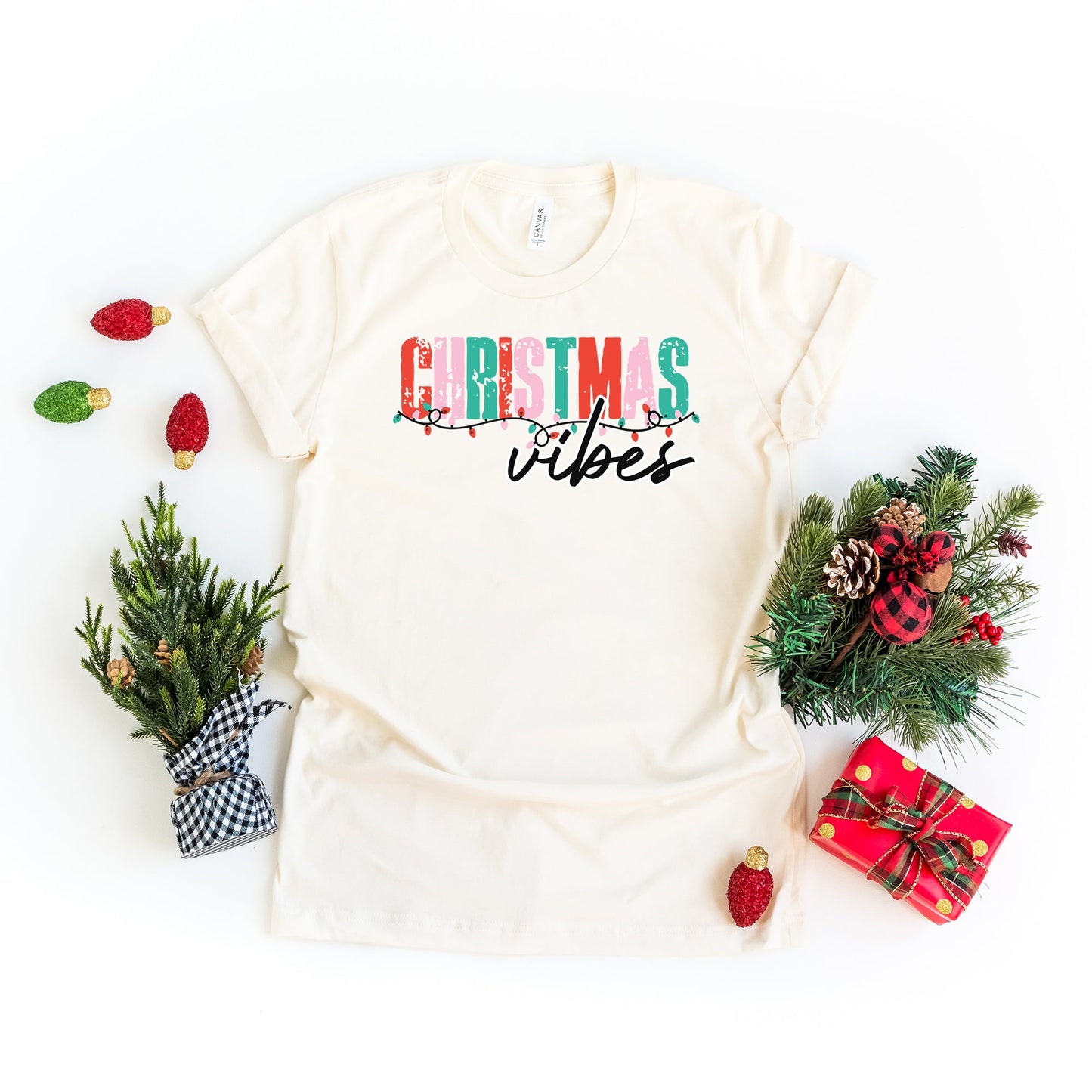 Christmas Vibes Lights | Short Sleeve Graphic Tee