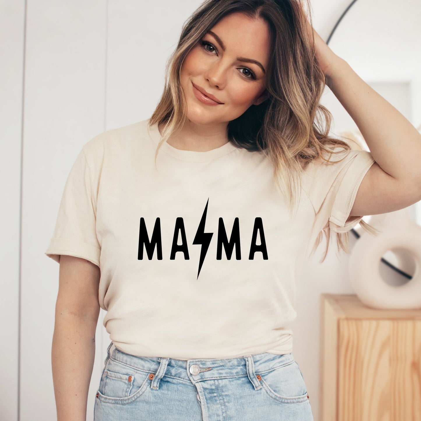 Bold Mama Lightning Bolt | Short Sleeve Graphic Tee