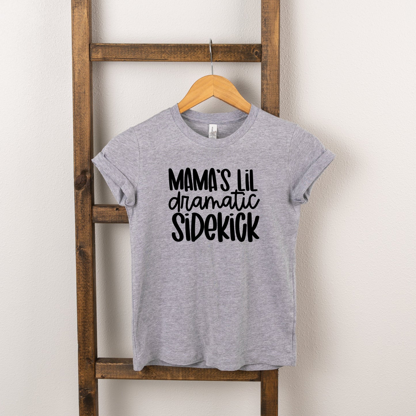 Mama's Lil Dramatic Sidekick | Toddler Short Sleeve Crew Neck