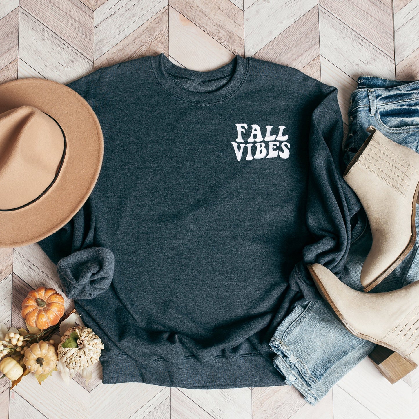 Fall Vibes Retro | Embroidered Sweatshirt