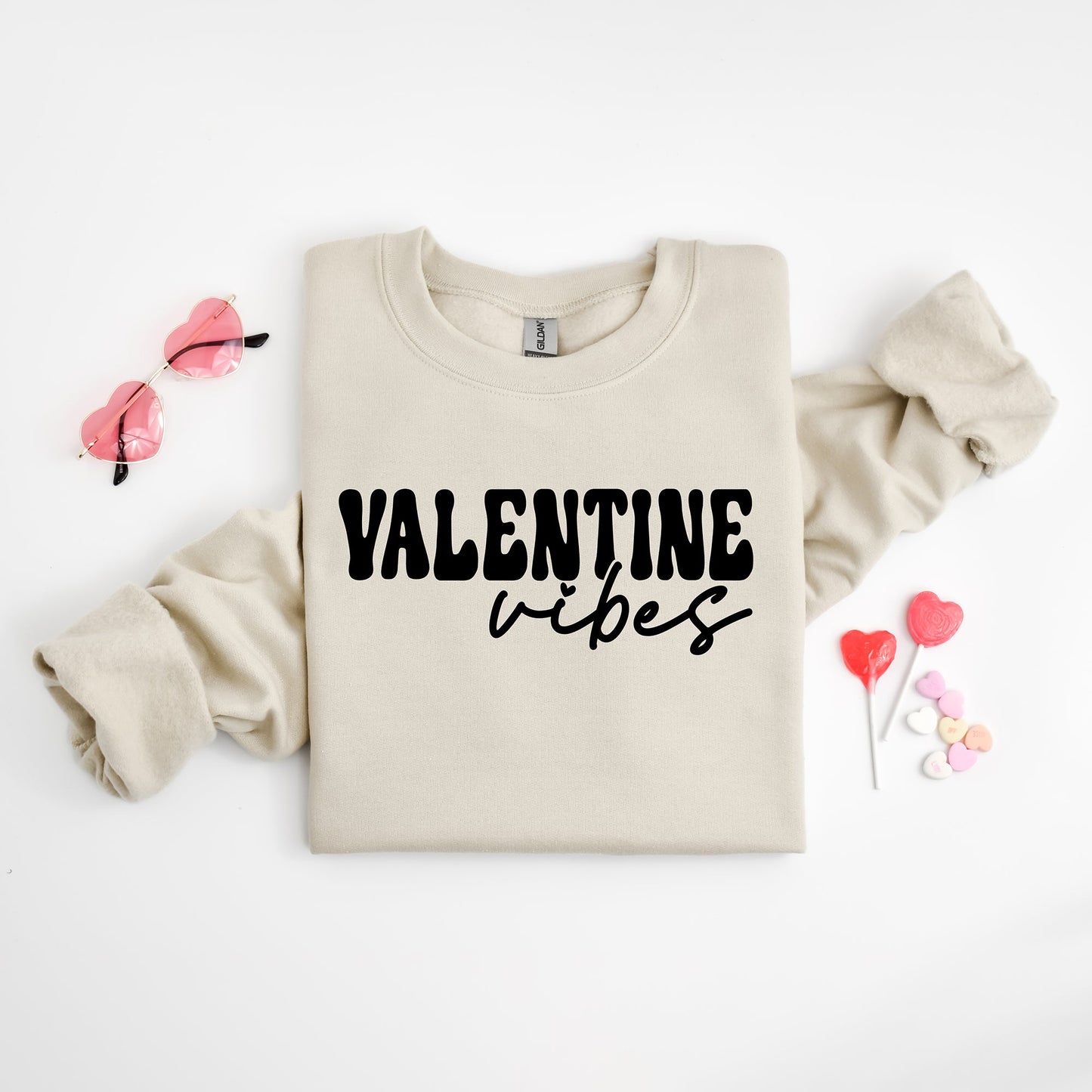 Retro Valentine Vibes | Sweatshirt