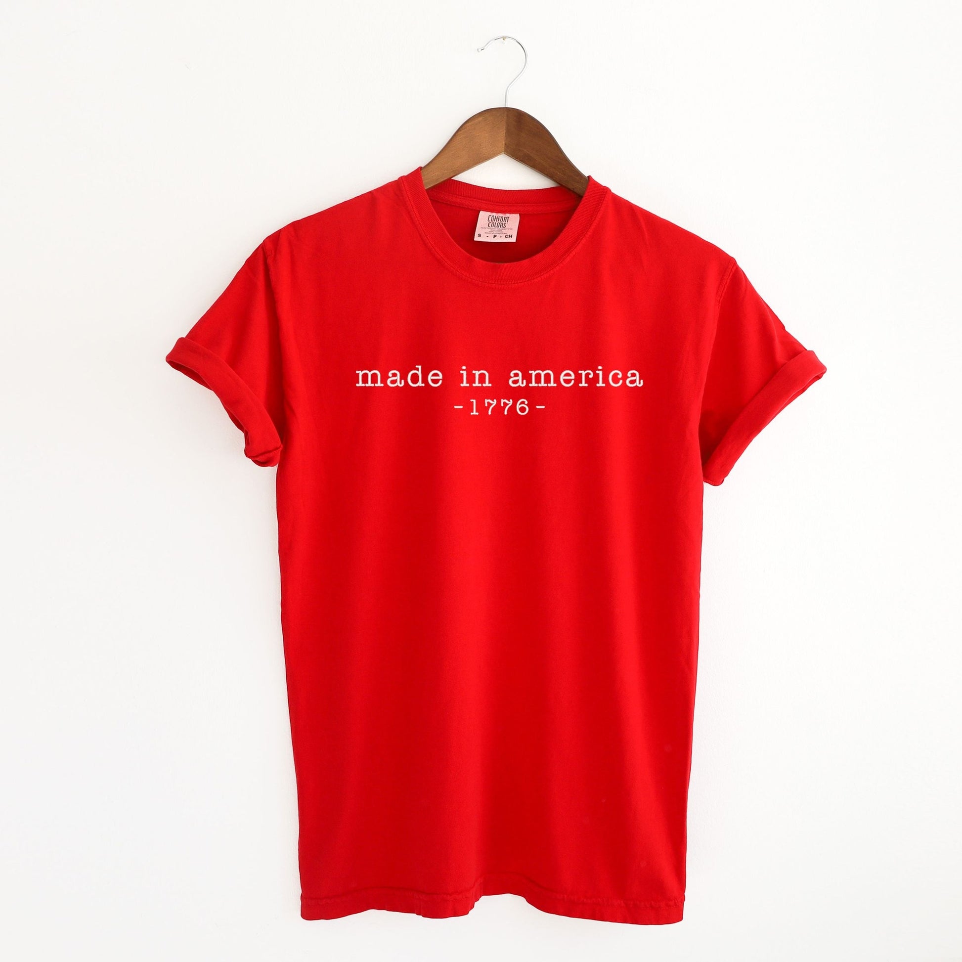 EMB1413W_F-GDT Red