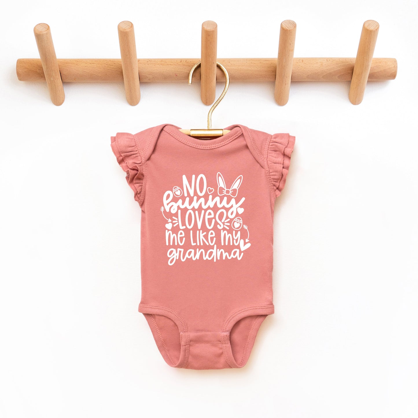 No Bunny Loves Me Like Grandma | Baby Graphic Flutter Sleeve Bodysuit