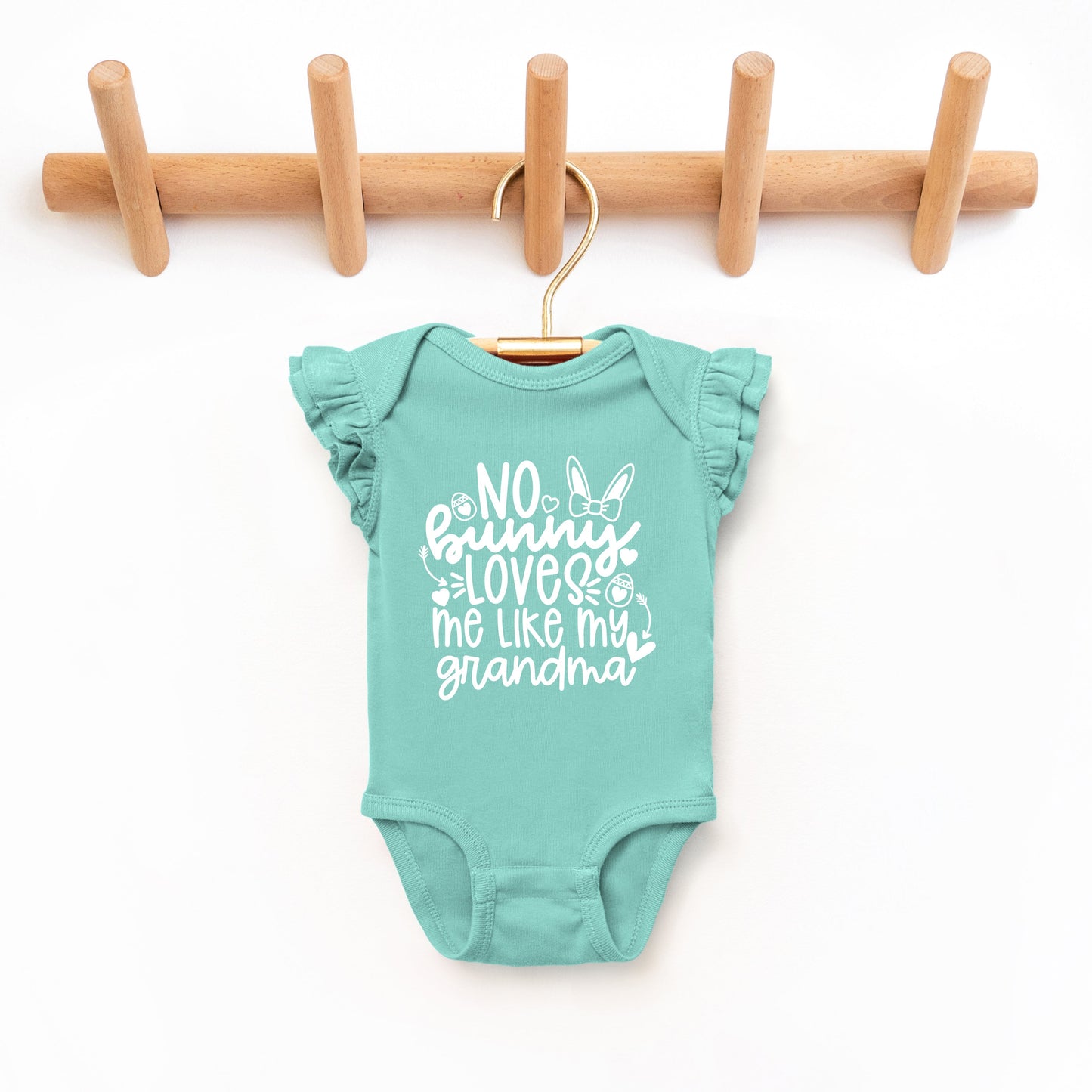 No Bunny Loves Me Like Grandma | Baby Graphic Flutter Sleeve Bodysuit