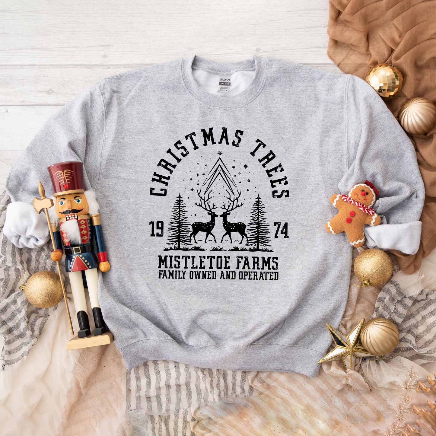 Mistletoe Farms 1974 | Sweatshirt