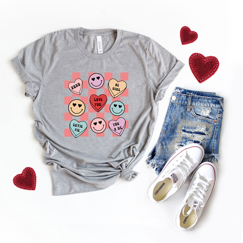 Candy Heart Smile Solid | Short Sleeve Graphic Tee